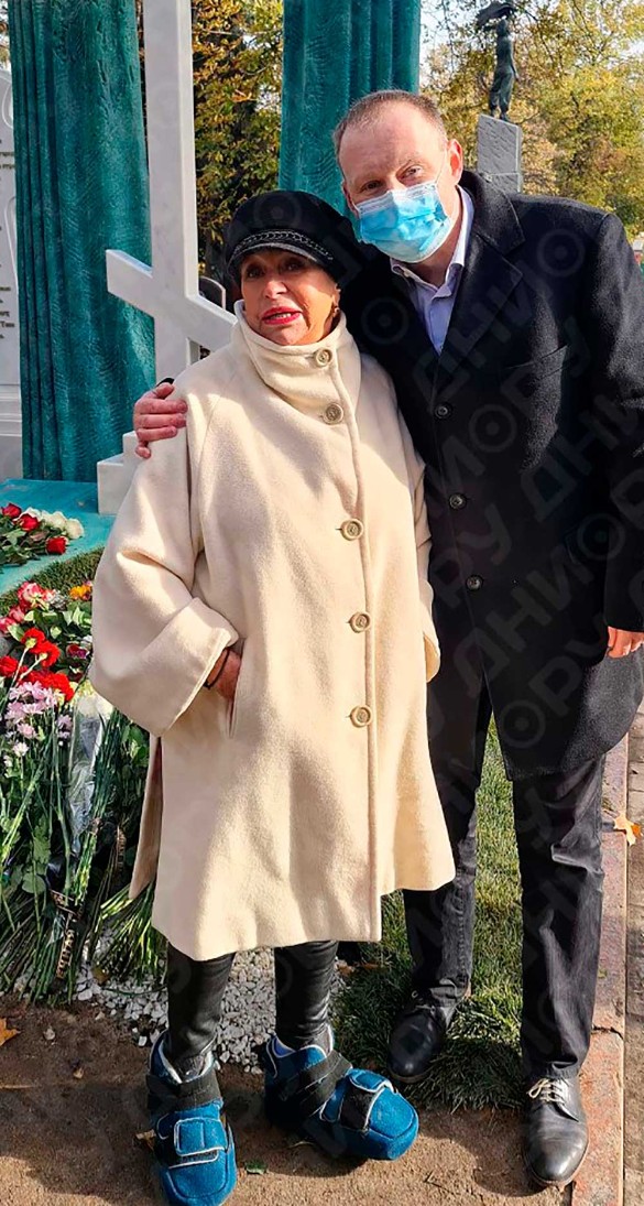 Людмила Поргина с сыном Андреем. Фото: Дни.ру