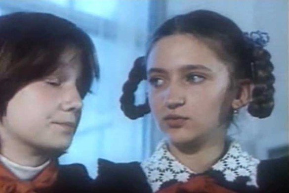 Кадр из фильма "Приключения Электроника" (1979)
